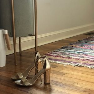Gold Heel Pumps